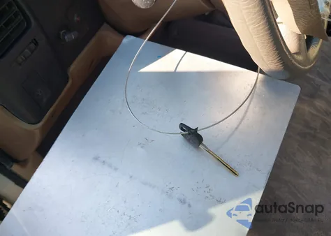 2004 Toyota Tacoma z USA, uszkodzony, nr VIN 5TENL42N04Z428945